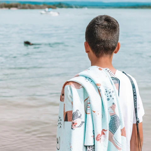 The Rocky Sand Free Dog Towel - Image 3