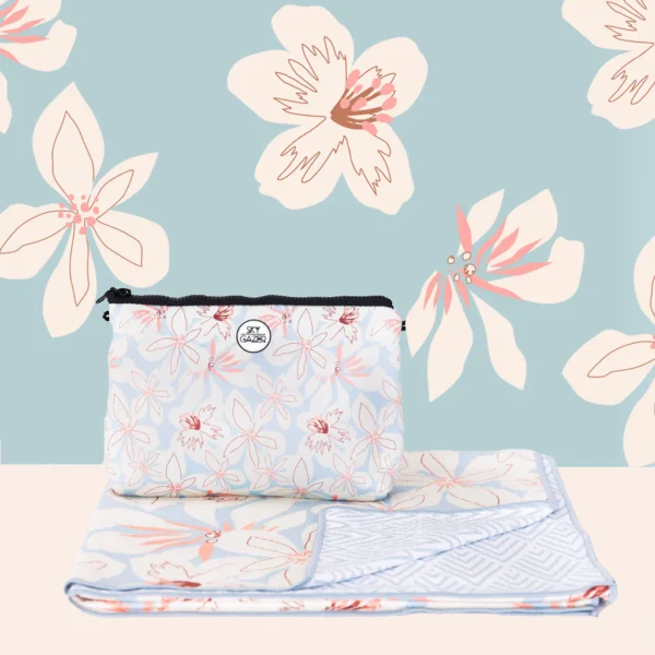 The Altona Sand Free Towel - Image 6