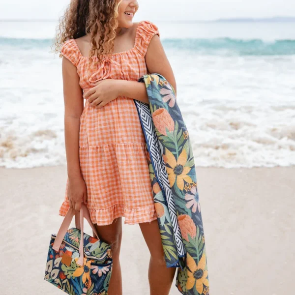 The Twilight Sand Free Towel - Image 3